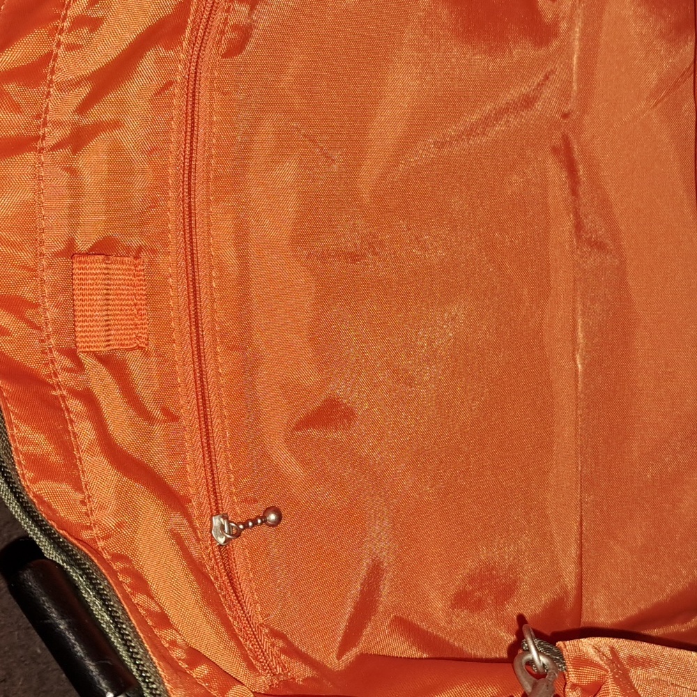 Baggallini - Picture 5 of 7